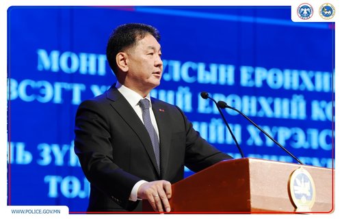 Монгол Улсын Ерөнхийлөгч У.Хүрэлсүх хууль зүй, дотоод хэргийн салбарын бие бүрэлдэхүүнтэй уулзлаа